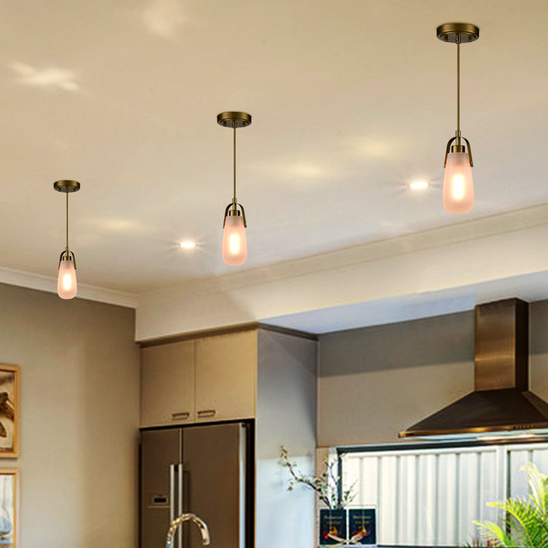 Luminaire suspendu industriel en laiton avec verre givré Industrial Home