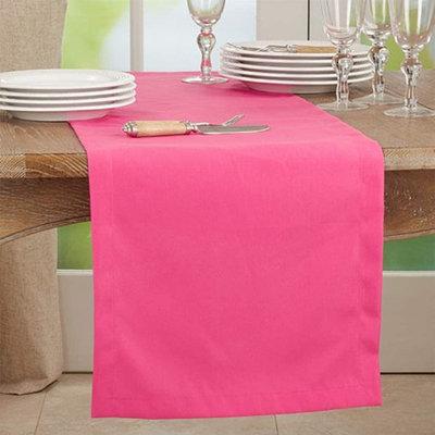 Classic Everyday Design Table Runner