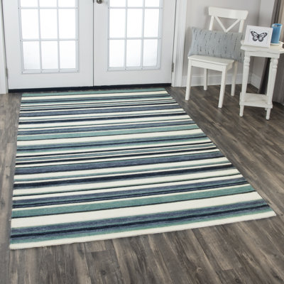 Tapis rayé touffeté à la main intérieur / extérieur Bozarth