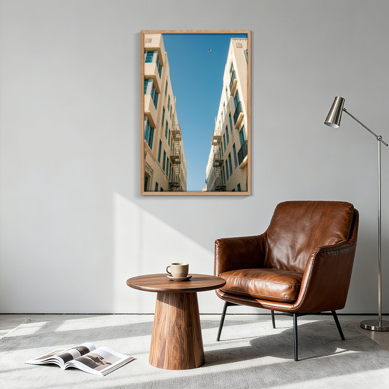 Ensemble de 1 tableau sur toile représentant une silhouette urbaine, H 30 po x l 20 po, Toile tendue