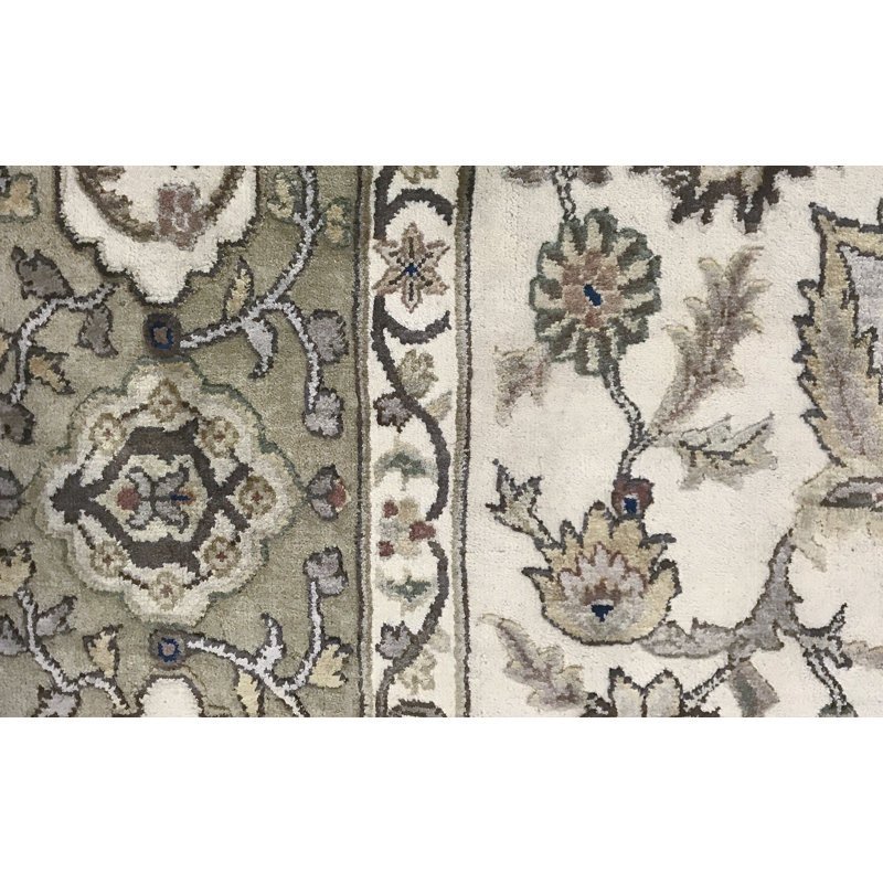 Hand-Knotted High-Quality Ivory Area Rug