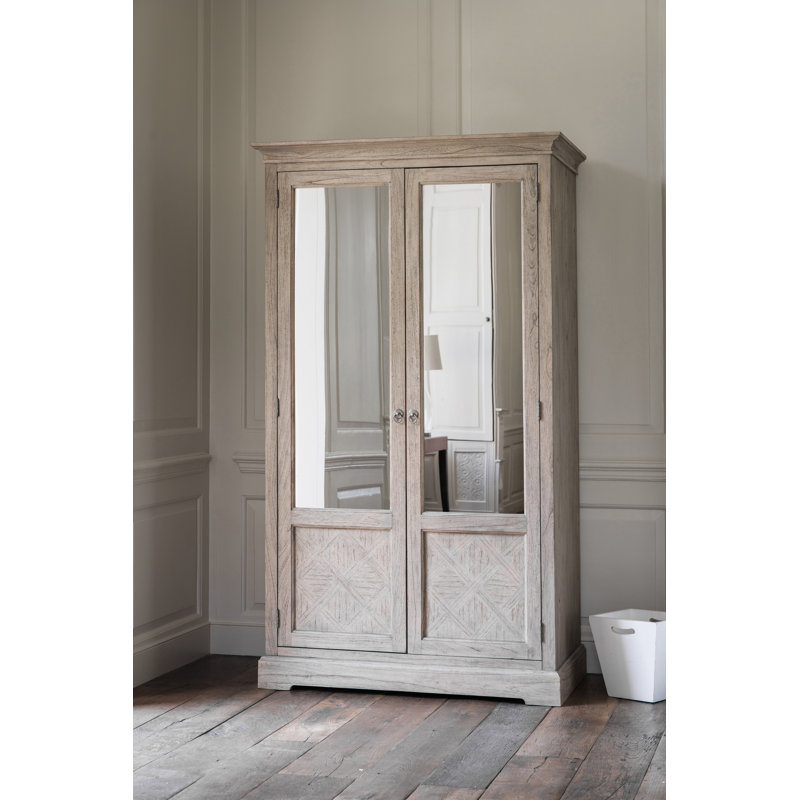 Mandie Solid Wood Piece Bedroom Set