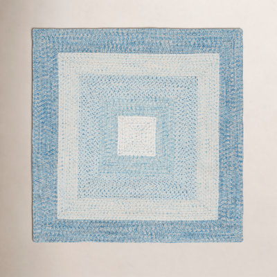Washable Hand-Woven Chevron Rug