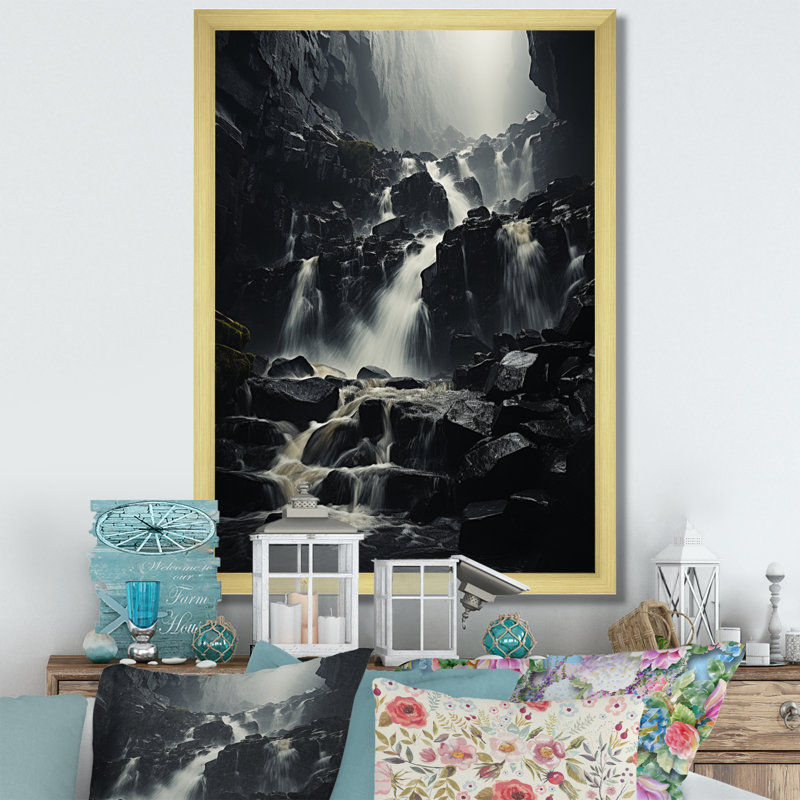 «Waterfall Ephemeral Cascade I», reproduction d'art sur toile, Cadre doré à une seule photo, H 20 po x l 12 po x P 1 po