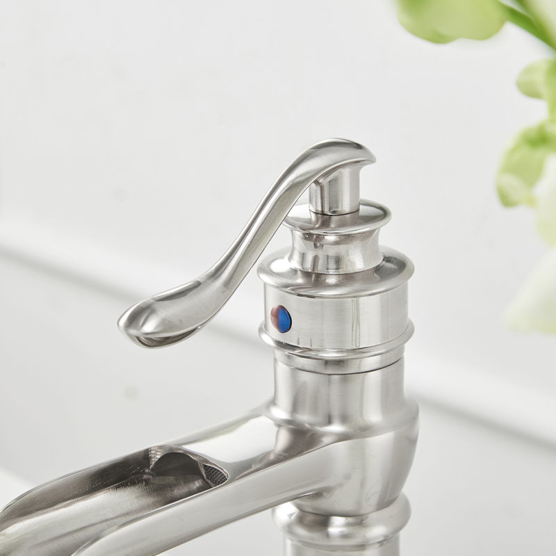 Single-Hole Single-handle Bathroom Faucet, Brushed Nickel