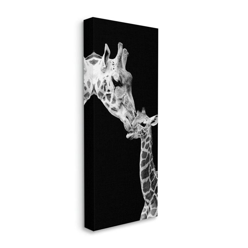 Beau bébé girafe aimant la mère, portrait monochrome par Incado - photographie, Toile tendue, H 24 po x l 10 po x P 1,5 po