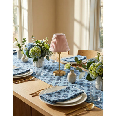 Zeenat Linen Table Runner