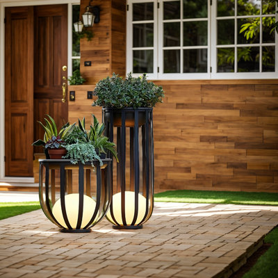 Outdoor Solar Power Pathway Light with LED Lights
