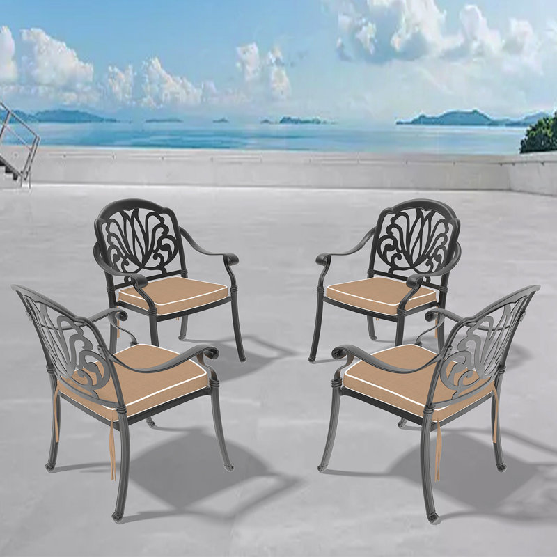 Chaise de patio en fonte d'aluminium 4 pièces avec structure noire et coussins bruns, 4