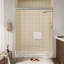Porte de douche coulissante encadrée en noir mat avec verre transparent-121654901
