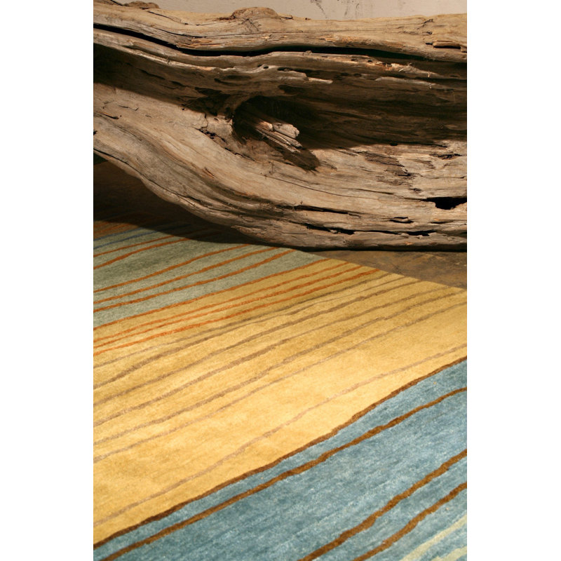 Handmade Wool Area Rug, Rectangle 8' x 10'