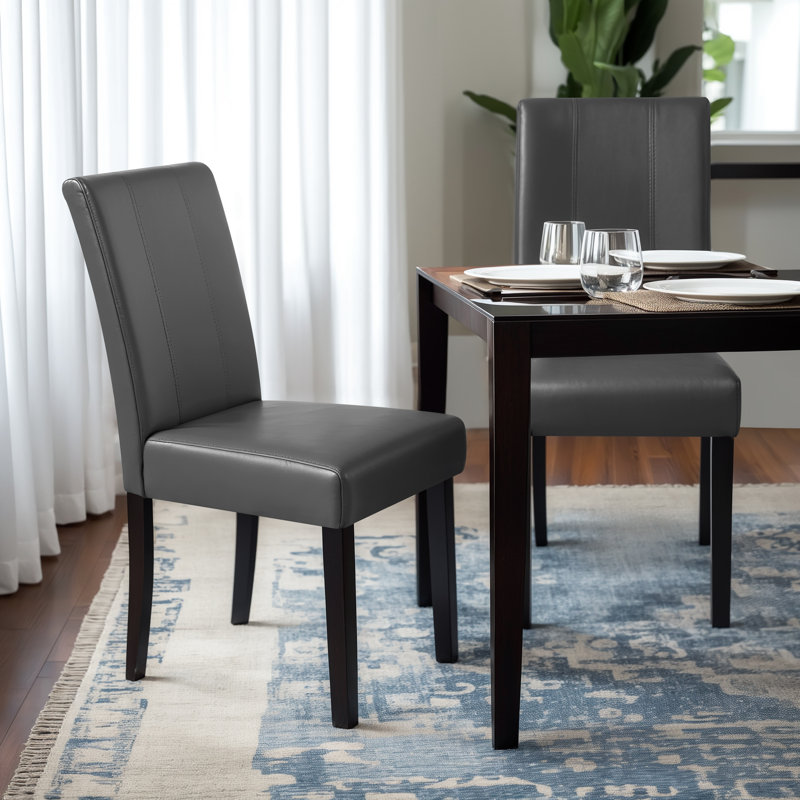 Chaise rembourrée et imperméable Anirvin, Gris