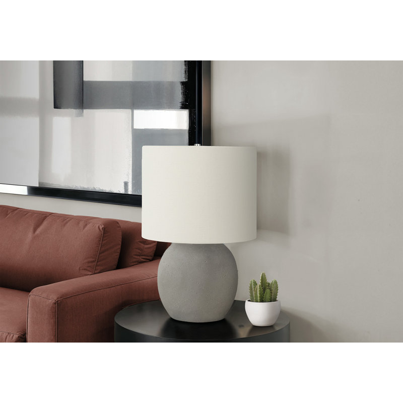 Lighting, H 20 po, lampe de table, béton gris, abat-jour ivoire / crème, contemporain
