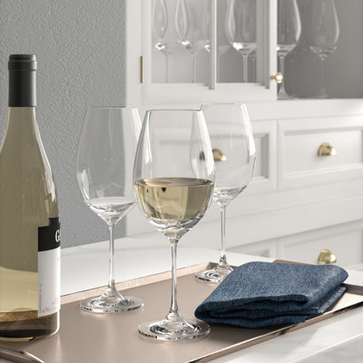 Almadelia 18.5oz. Wine Glass Set