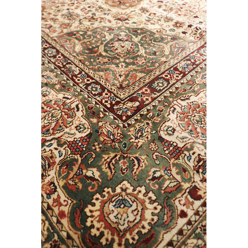 Handmade Beige Floral Wool Square Rug 10' x 10'4"