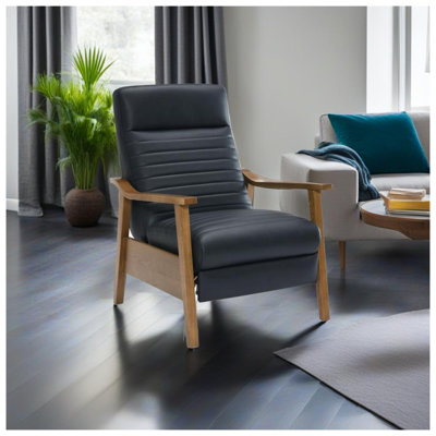 Fauteuil inclinable Asher avec accoudoirs en bois et dossier à bascule - Revêtement en similicuir bleu nuit et structure apparente marron cendré