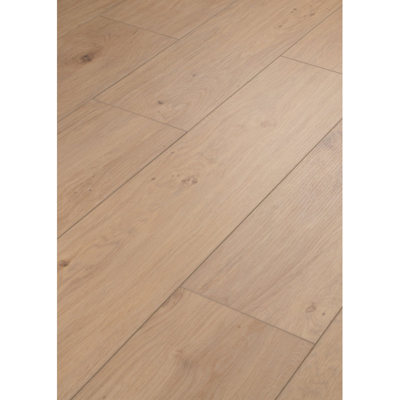 Shaw Robin 9-in W x 60-in L x 6.5-mm Luxury Vinyl Plank Flooring, Oman