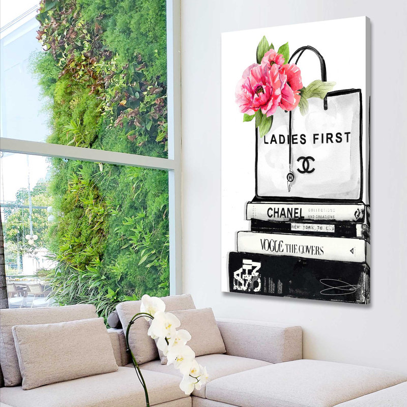 Mesdames d'abord (vertical) par By Jodi - impression, Toile tendue, H 48 po x l 28 po x P 1,5 po