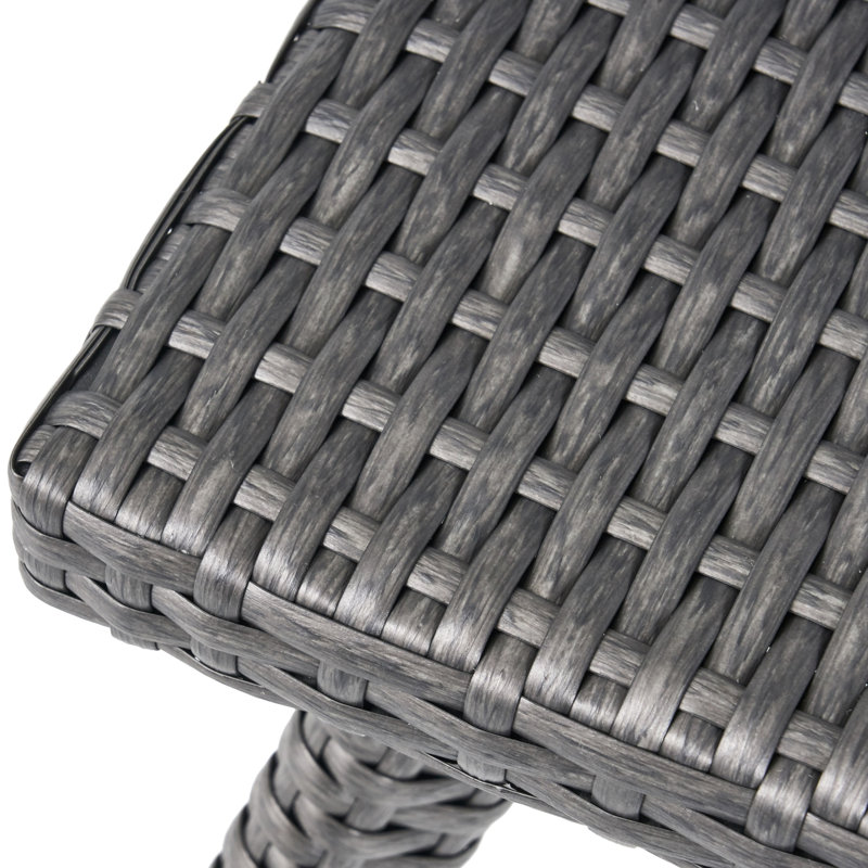 Table d'appoint d'extérieur en faux gris, pour plus de confort, l 17,75 po x P 17,75 po, H 16,81 po