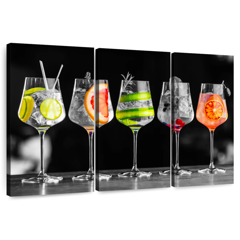 'Cocktails, 20" H x 33" W