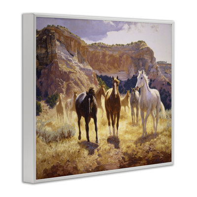 Chevaux et falaises du désert, estampe numérique encadrée, design par Claire Goldrick