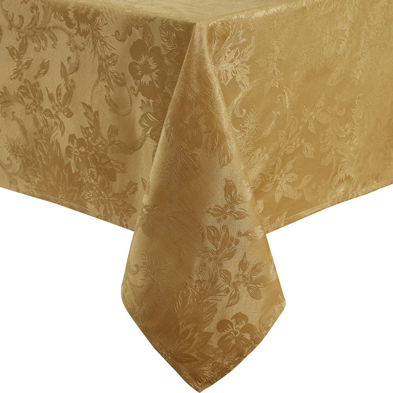 Nappe tissée à motif floral de poinsettia Tilghman, Or, 144 po x 60 po