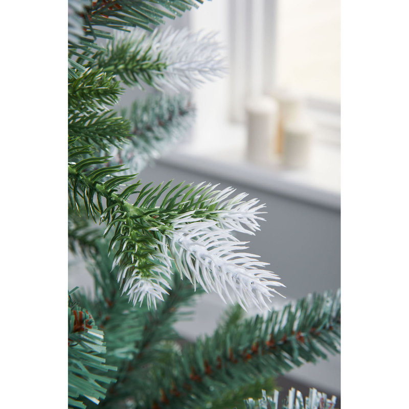 Green Realistic Pine Christmas Tree, 7' H