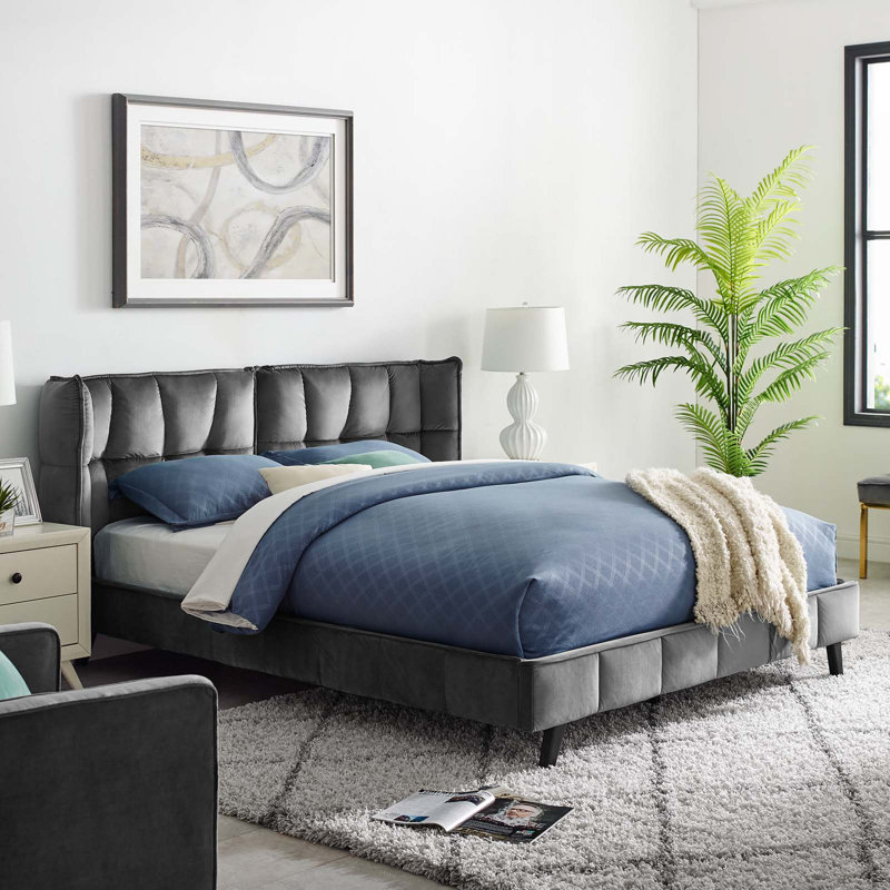 Grand lit plateforme tapissier Makenna par Modway, Gris