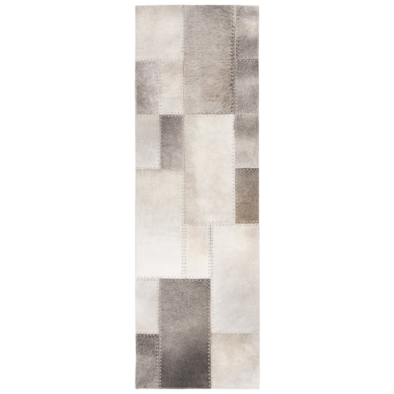 Geometric Handwoven Leather Rug with Studio Felt, Tapis de couloir 2 pi 3 po x 7 pi