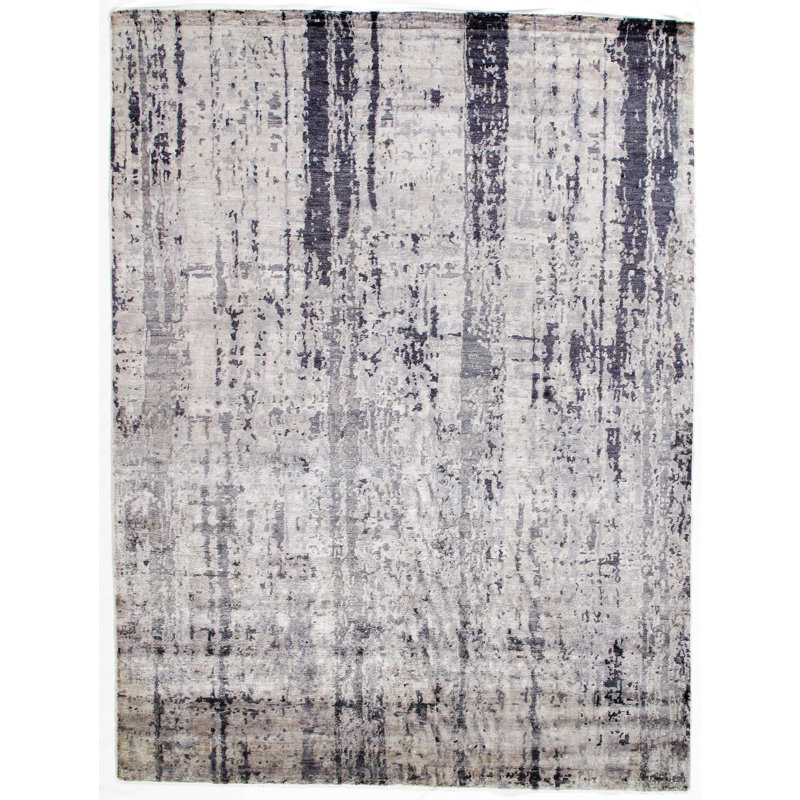 Pure Area Rug in Gray/Silver