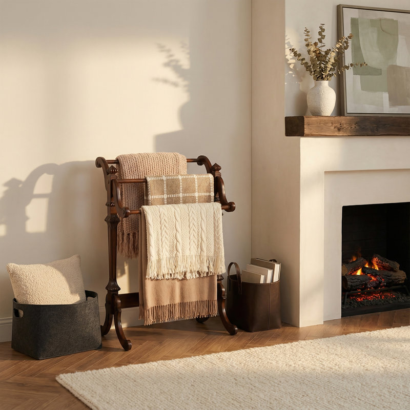 Newhouse Blanket Stand, Cottage White