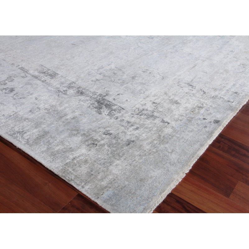 Beverly Oriental Area Rug in Gray, Rectangle 9' x 12'