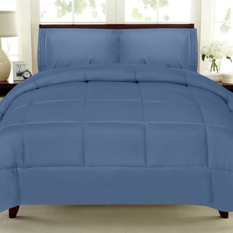 Ensemble d'édredon et de draps toutes saisons 4 pièces / 6 pièces de couleur unie par Sweet Home Collection, Denim