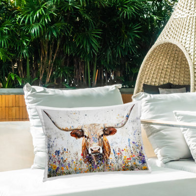 Coussin extérieur Forest Bird In Nest, imprimé par Franklyn Gregory