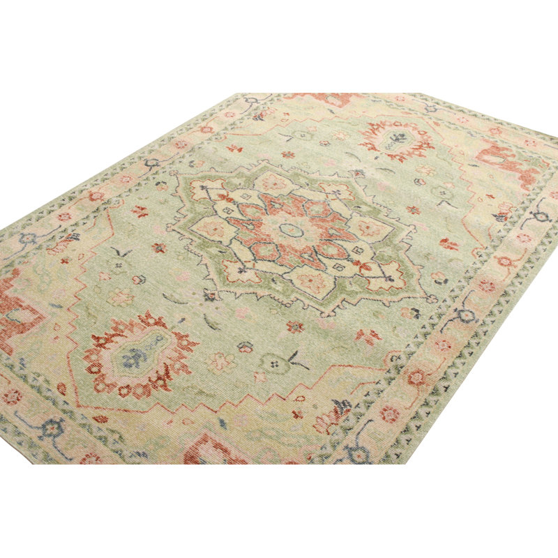 Distressed Homage Hand Knotted Wool Geometric Area Rug, Rectangle 8' x 10'
