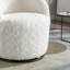 Fauteuil demi-tonneau avec accoudoirs pivotant en tissu de poils de lapin artificiel avec anneau en métal thermolaqué noir