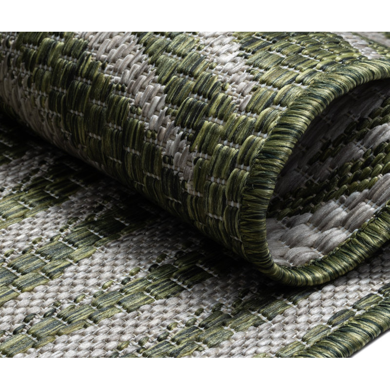 Preesall Floral Indoor / Outdoor Area Rug, Rectangle 100 x 160cm