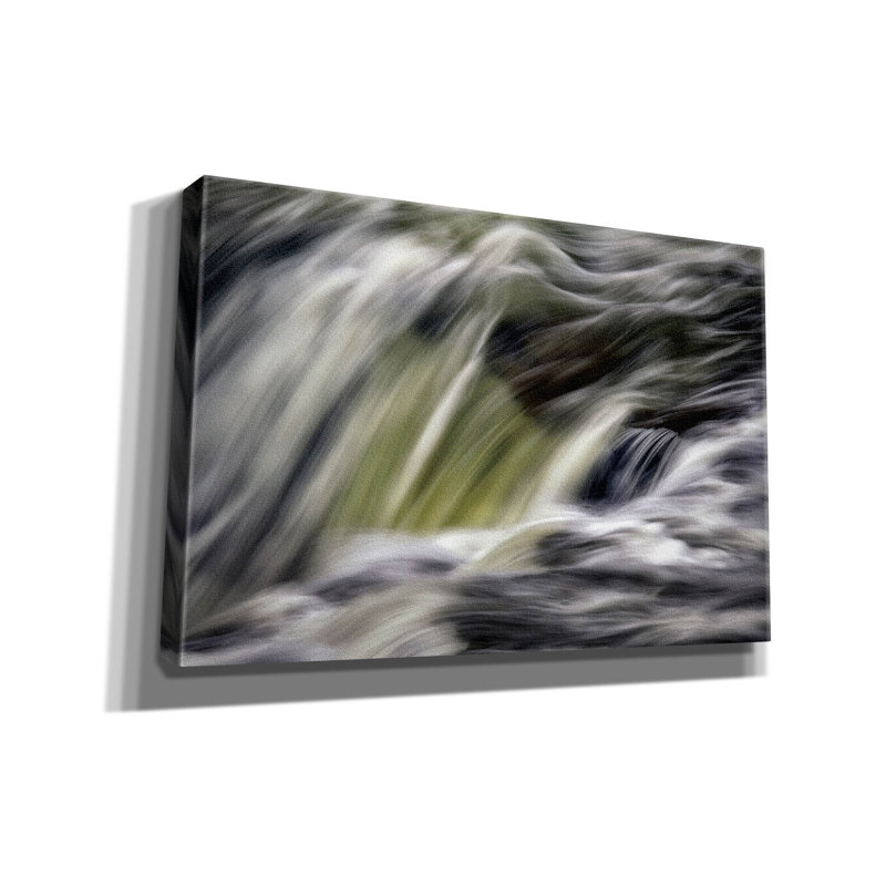 «Rush Water Over The Upper Falls» par Rick Berk, art mural sur toile, H 12 po x l 18 po x P 0,75 po