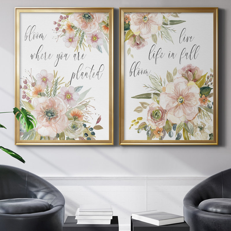 «Peach Bloom I», ensemble de 2 impressions, Pas de tapis, Toile encadrée dorée, H 30,5 po x l 85 po x P 1,5 po