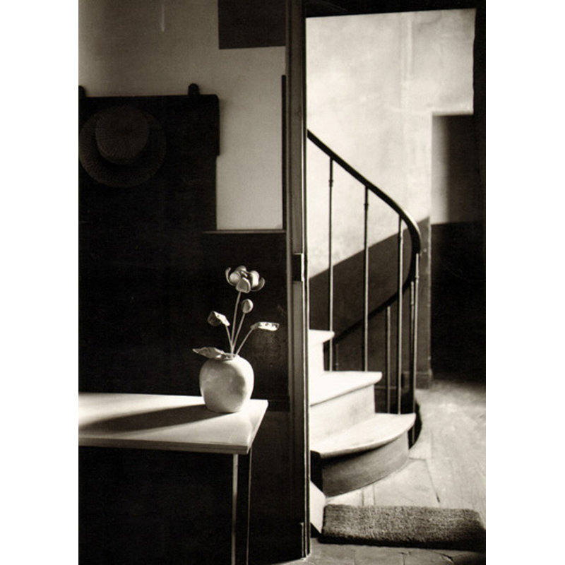 Chez Mondrian, Paris, 1926 MCG-K790, H 18 po x l 13 po