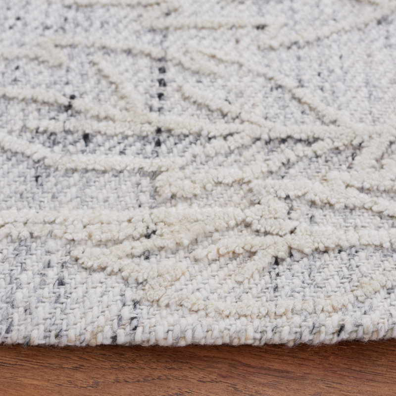 Floral Handmade Tufted Area Rug in Grey / Ivory, Round 6'