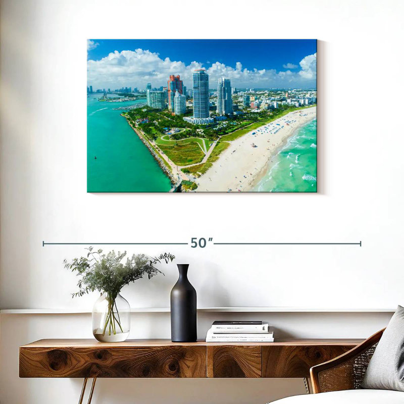 Nicci Urban Miami Coast, H 24 po x l 36 po
