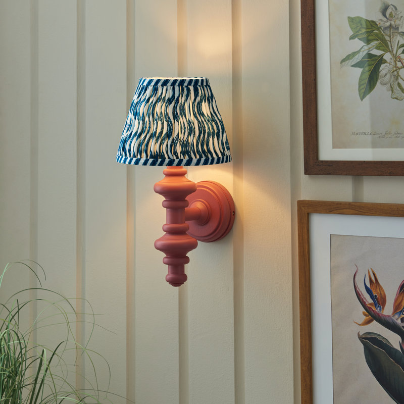 Carnaby Wallchiere, Blue/White Ripple, Blue