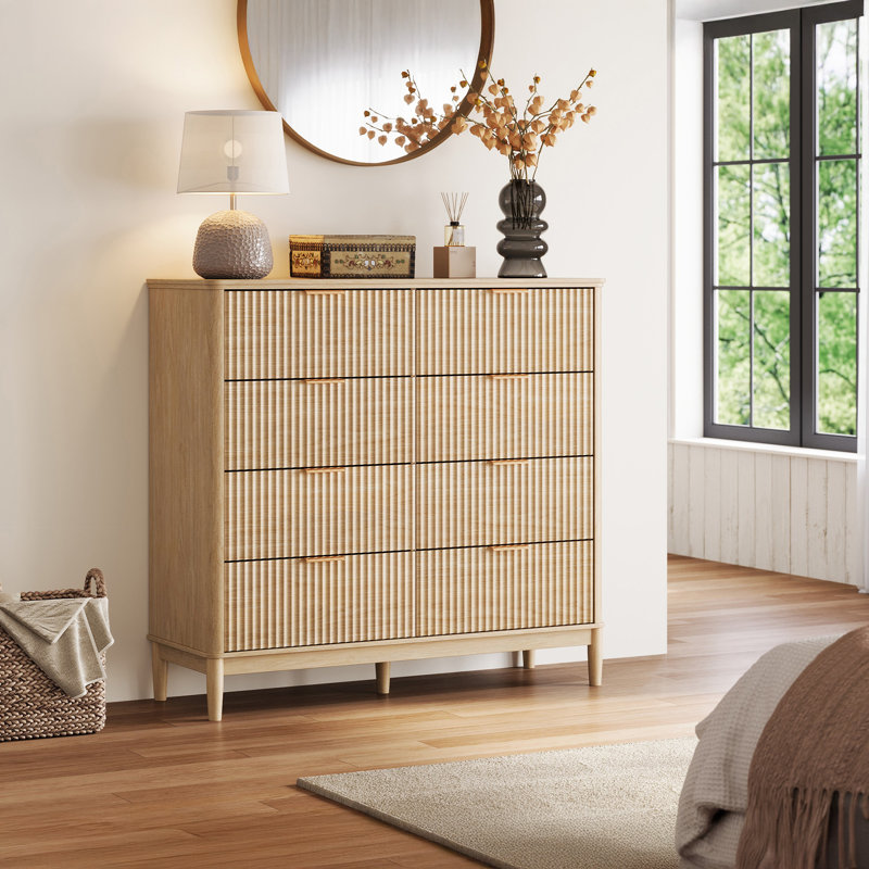 Commode à 8 tiroirs 47 "avec pieds en bois massif Soren, Chêne