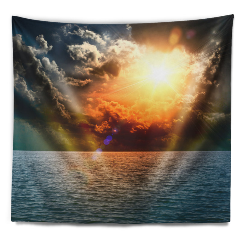 Tapisserie jaune coucher de soleil au milieu de l’océan, H 50 po x l 60 po