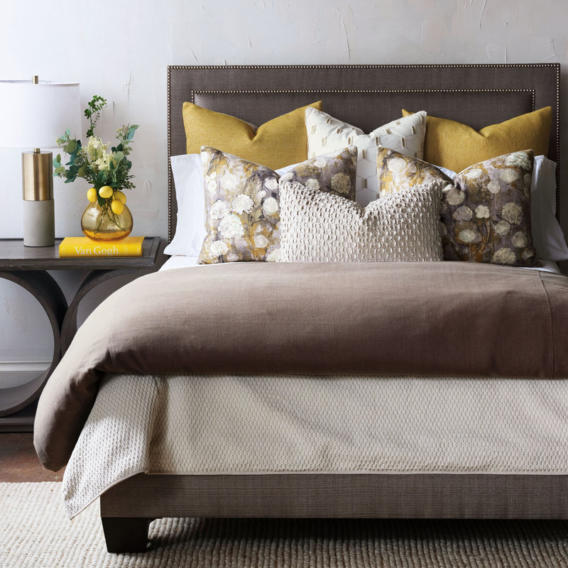 Charlie Modern & Contemporary Duvet Cover, Queen Duvet Cover + 5 Additional Pieces