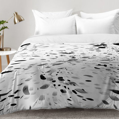 Pattern State Modern & Contemporary Polyester Abstract Comforter