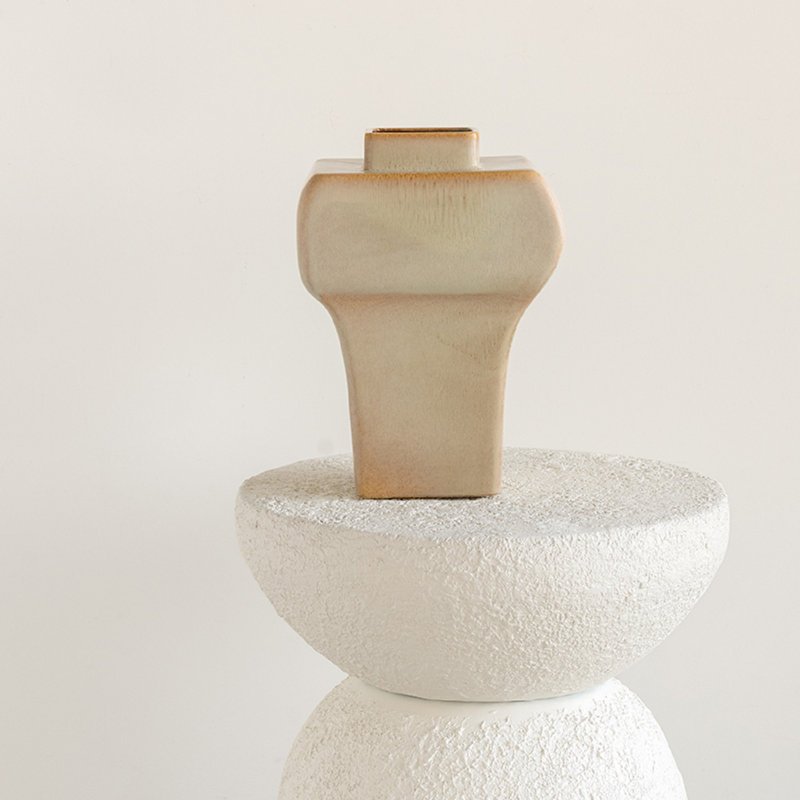 Beachwood 11.02'' Earthenware Table Vase