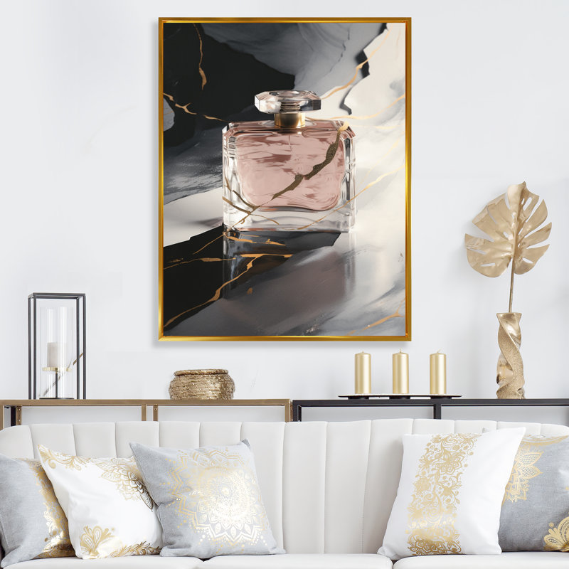 Gold Perfume Couture III - impression sur toile Fashion Perfume, H 44 po x l 34 po, Cadre flottant doré