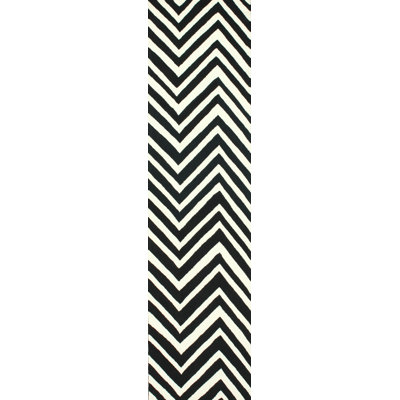Oneil Wool Chevron Indoor Rug